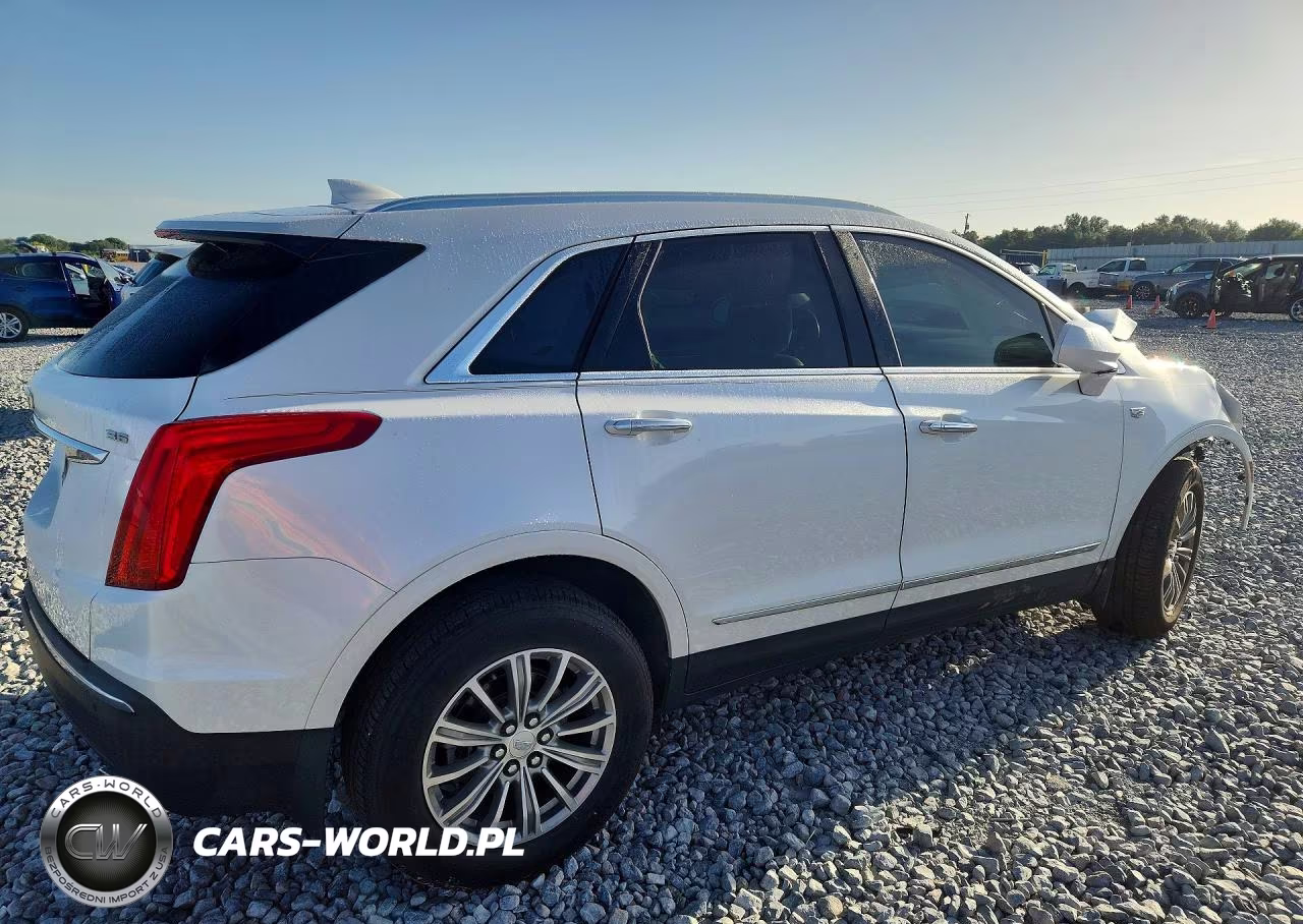 2018 Cadillac Xt5 Luxury VIN:1GYKNCRS5JZ156977 - 3