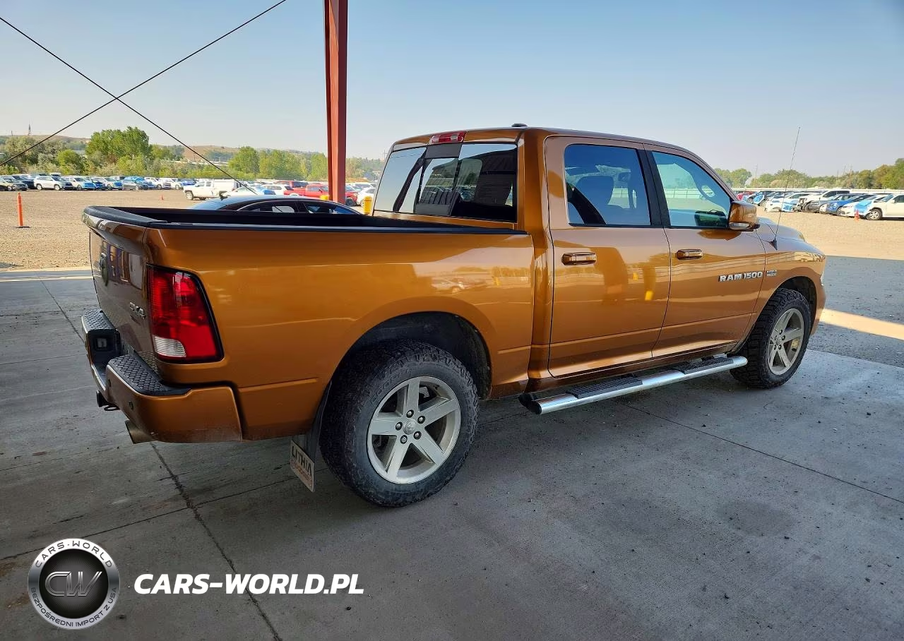 2012 Dodge Ram 1500 Sport VIN:1C6RD7MT9CS305909 - 3