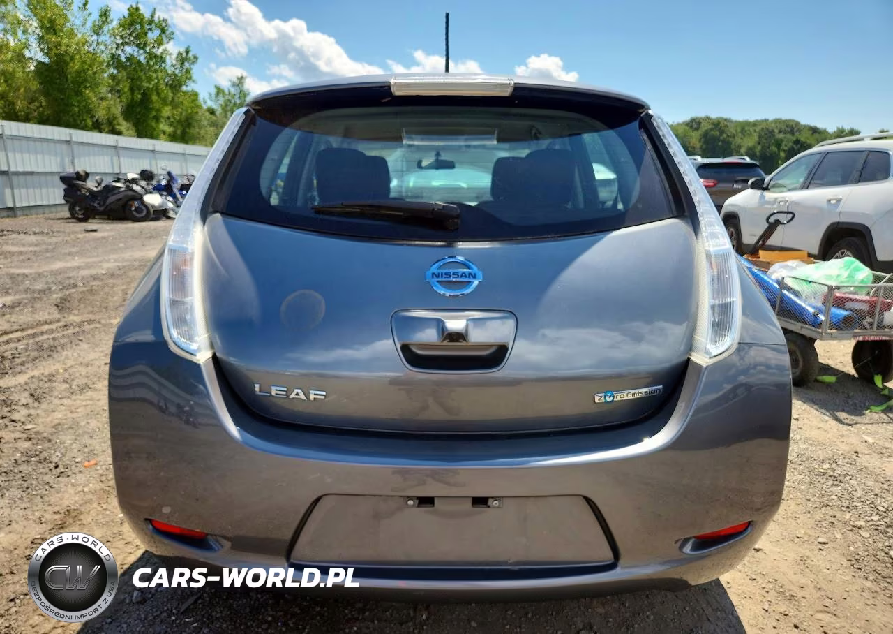 2015 Nissan Leaf S VIN:1N4AZ0CP5FC327171 - 6