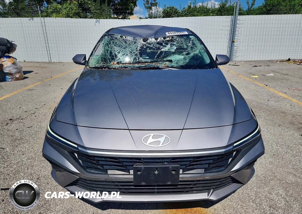 2025 Hyundai Elantra Hybrid Blue VIN:KMHLM4DJ1SU168801 - 5