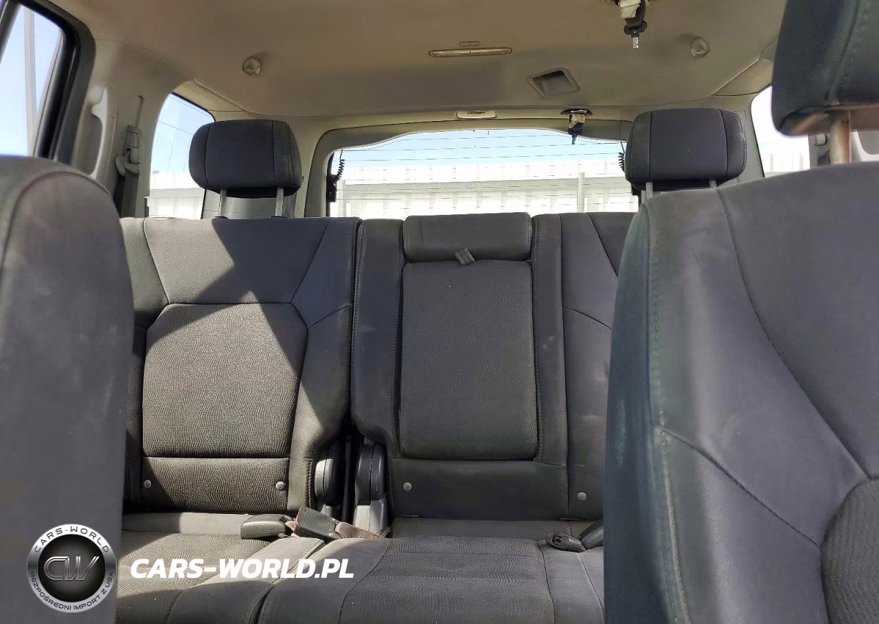 2011 Honda Pilot Lx VIN:5FNYF3H21BB008606 - 10