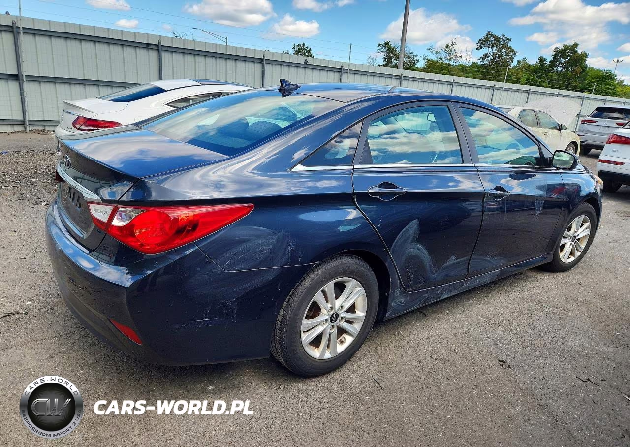 2014 Hyundai Sonata Gls VIN:5NPEB4AC3EH852207 - 3