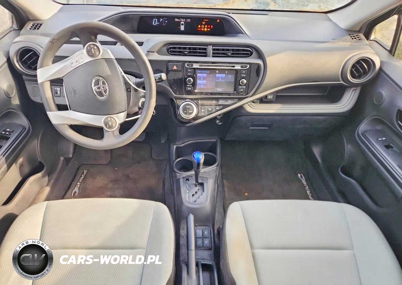 2015 Toyota Prius C One VIN:JTDKDTB3XF1108747 - 8