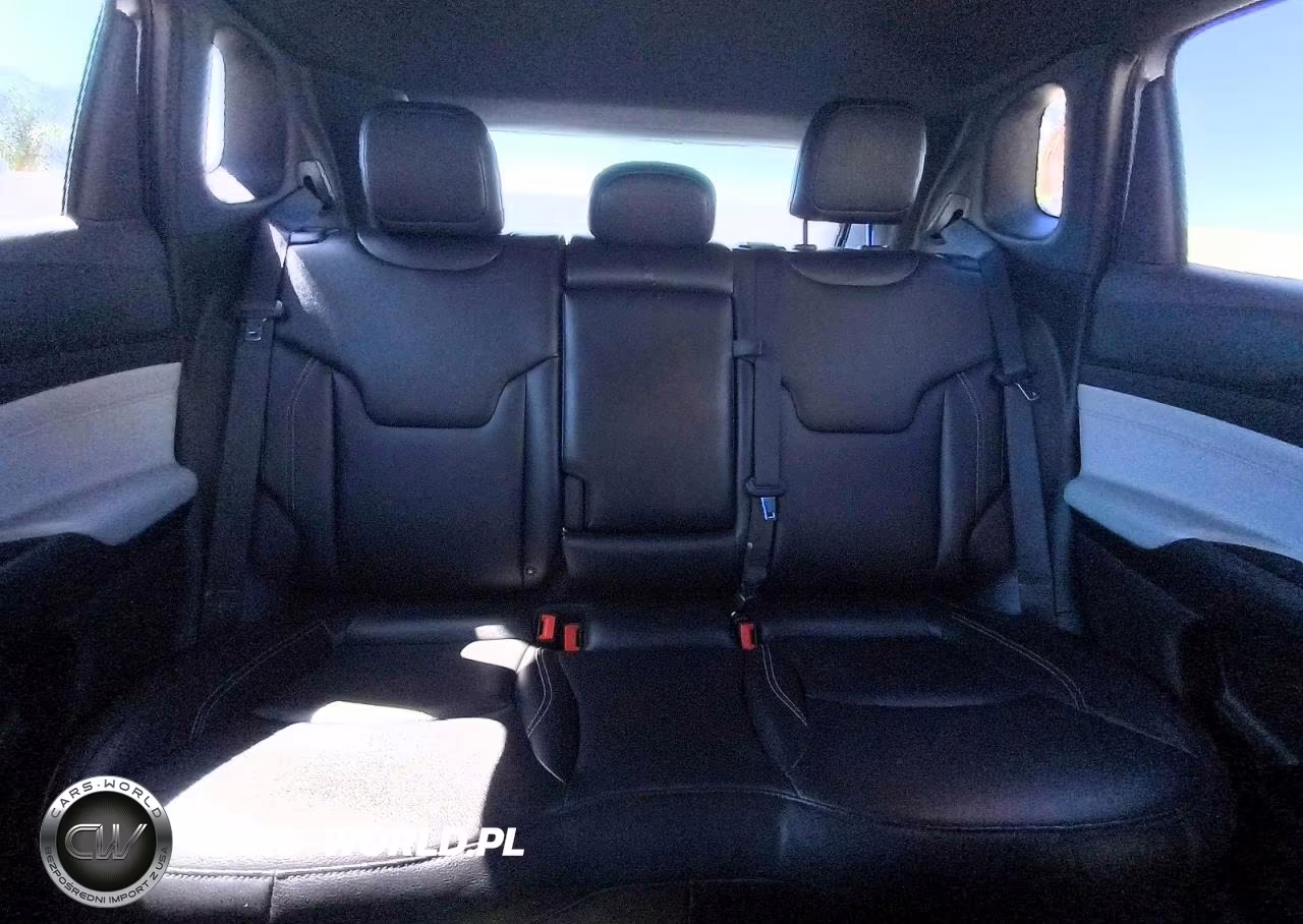 2025 Jeep Compass Limited VIN:3C4NJDCN7ST518338 - 10