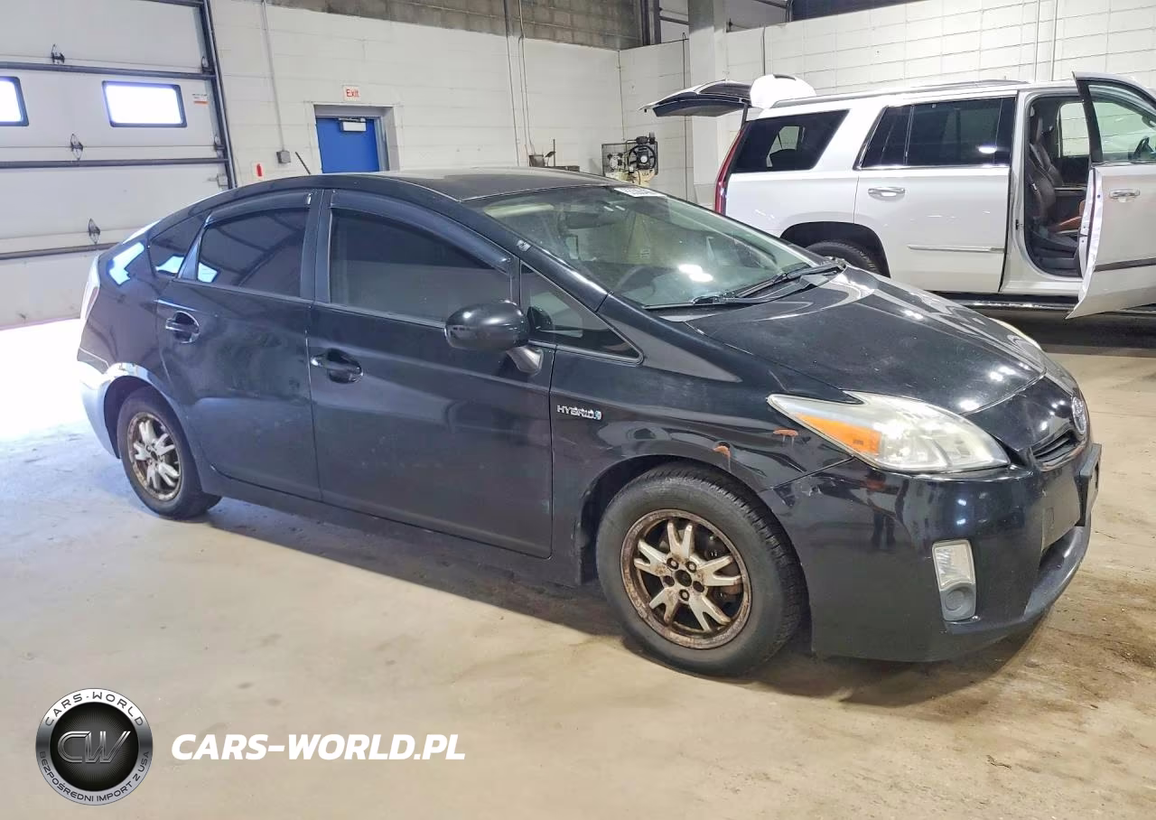 2010 Toyota Prius Iii VIN:JTDKN3DU0A0042744 - 4