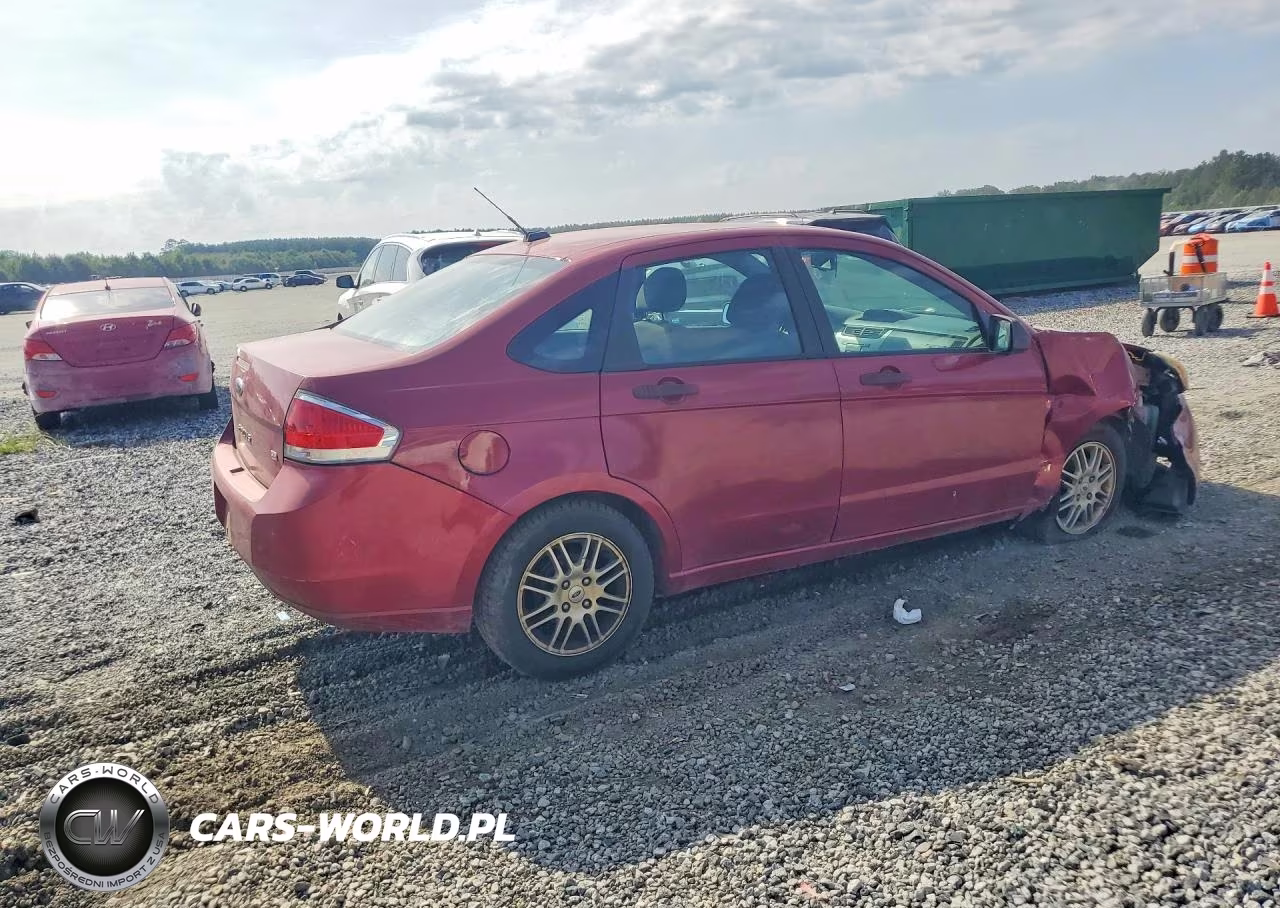 2011 Ford Focus Se VIN:1FAHP3FN3BW132775 - 3