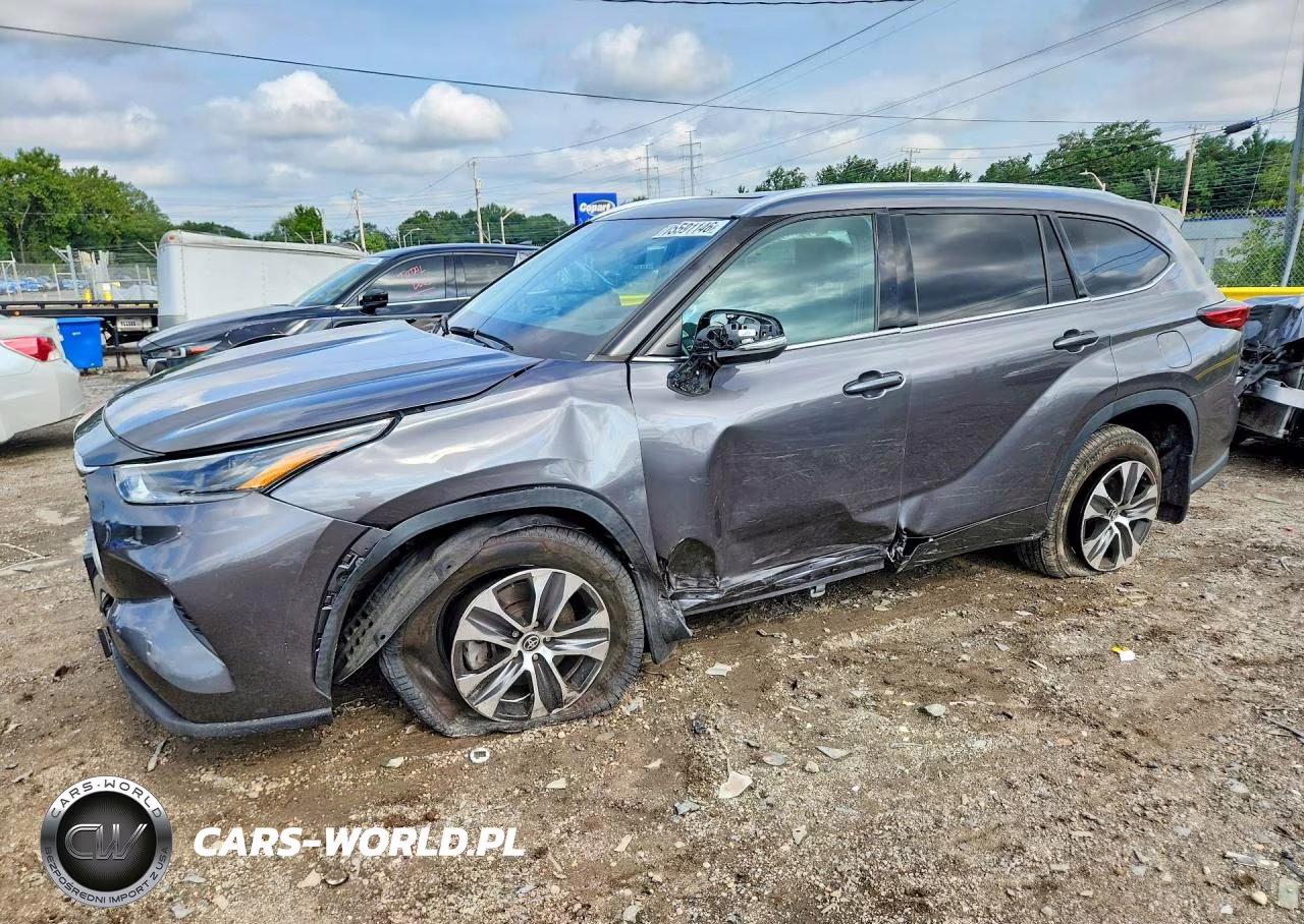2021 Toyota Highlander Xle – zdjęcie 1 z 13