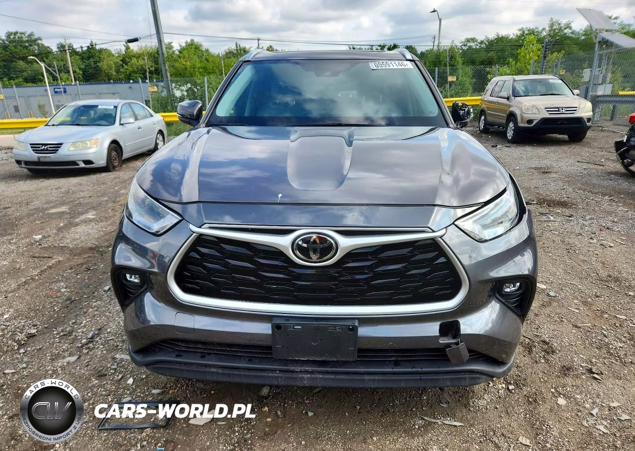 2021 Toyota Highlander Xle VIN:5TDGZRBHXMS099439 - 5