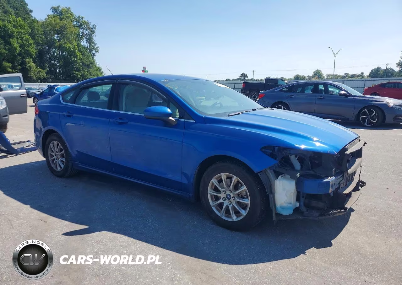 2017 Ford Fusion S VIN:3FA6P0G77HR320670 - 4