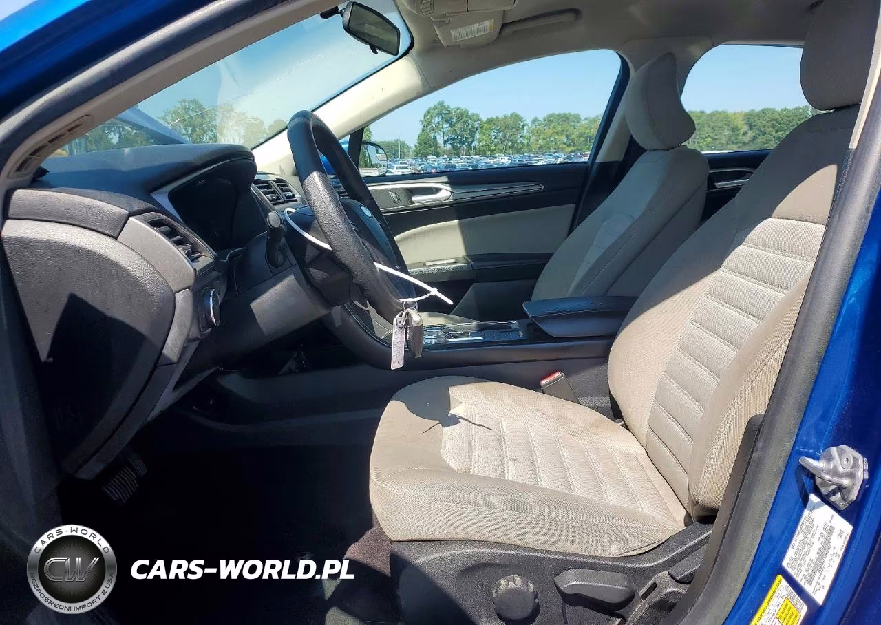 2017 Ford Fusion S VIN:3FA6P0G77HR320670 - 7