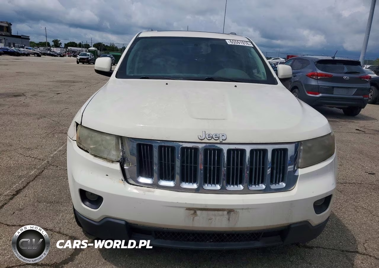 2011 Jeep Grand Cherokee Laredo VIN:1J4RR4GG9BC655339 - 5