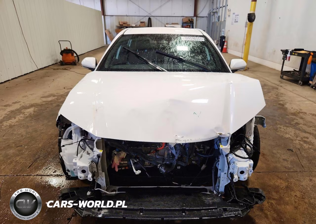 2026 Toyota Camry Se VIN:4T1DAACK9TU281693 - 5