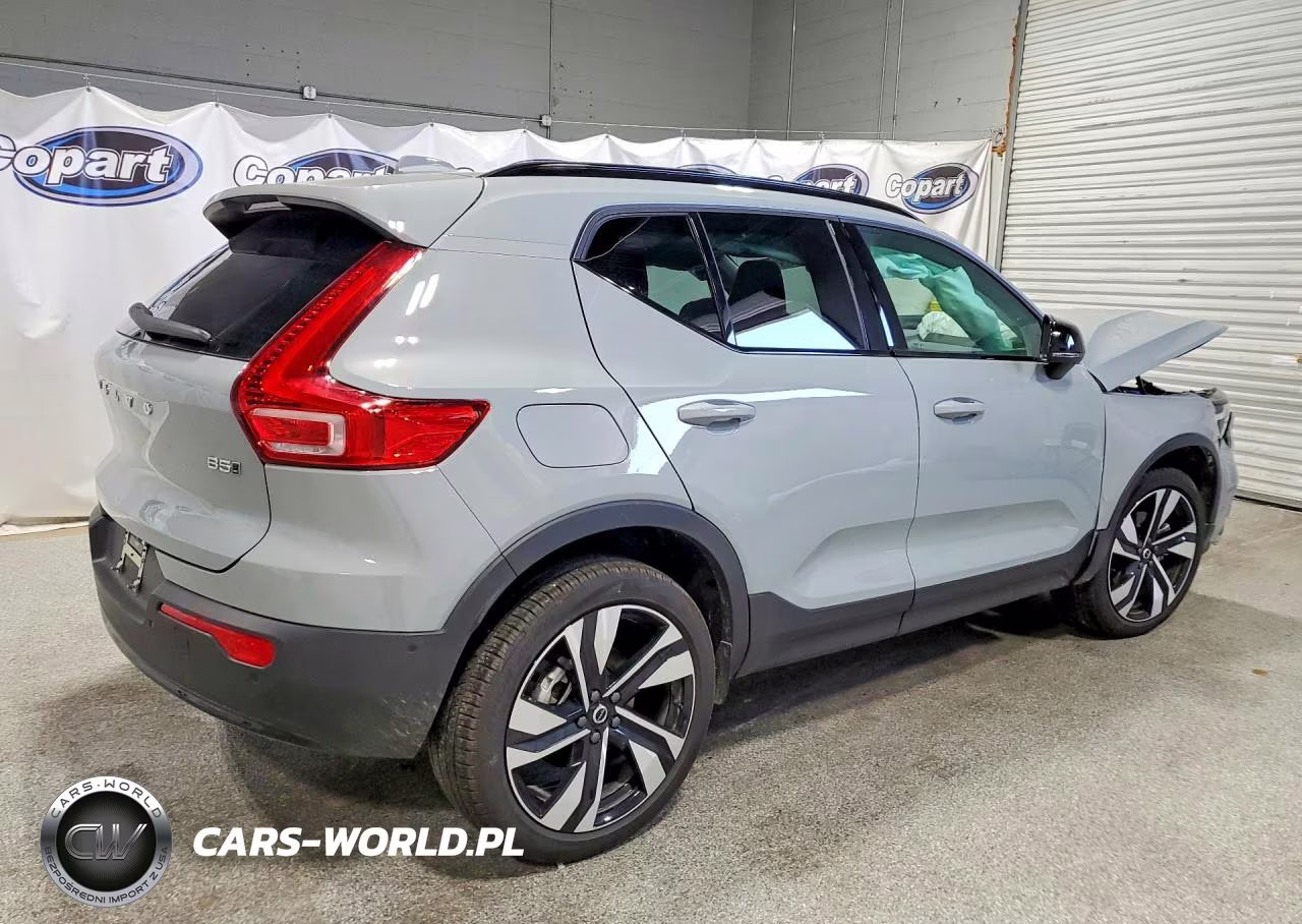 2026 Volvo Xc40 Plus VIN:YV4L12UC2T2796993 - 3