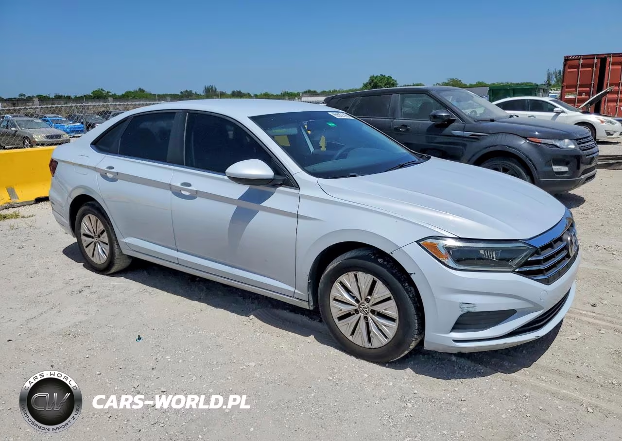 2019 Volkswagen Jetta S VIN:3VWC57BU2KM074220 - 4