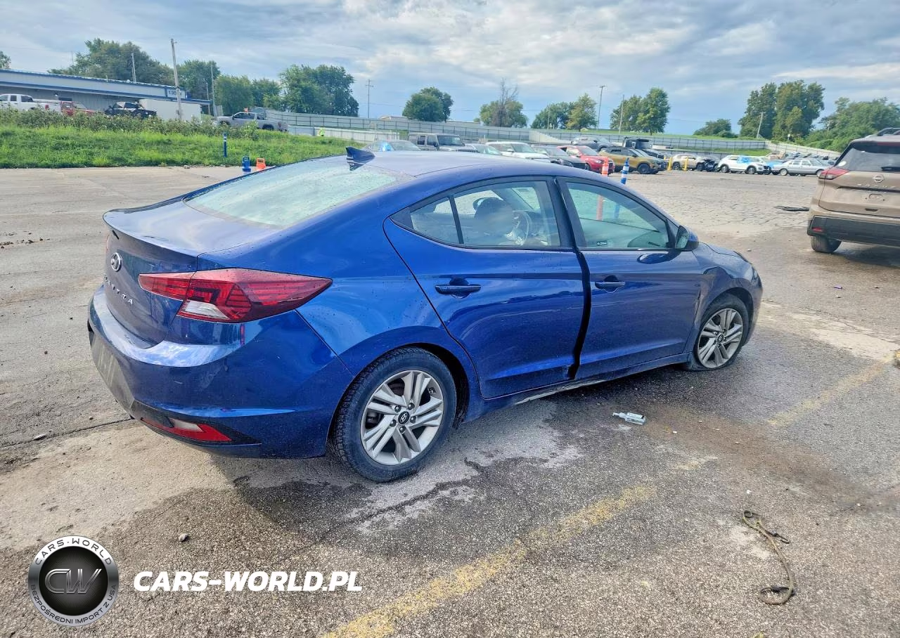 2020 Hyundai Elantra Sel VIN:5NPD84LF6LH548626 - 3