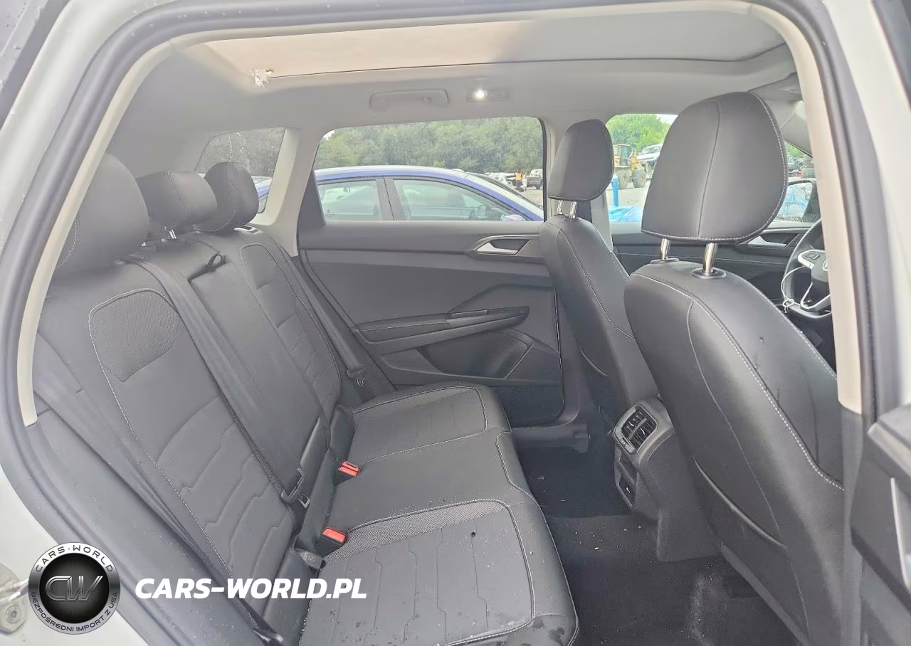 2025 Volkswagen Taos Se Black VIN:3VV2C7B25SM040499 - 10