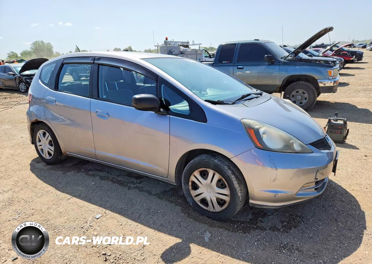2009 Honda Fit VIN:JHMGE88279S008861 - 4
