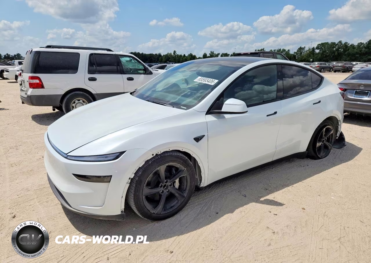 2026 Tesla Model Y – zdjęcie 1 z 14