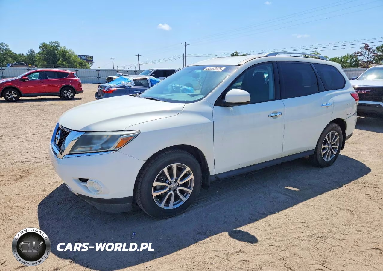 2015 Nissan Pathfinder S