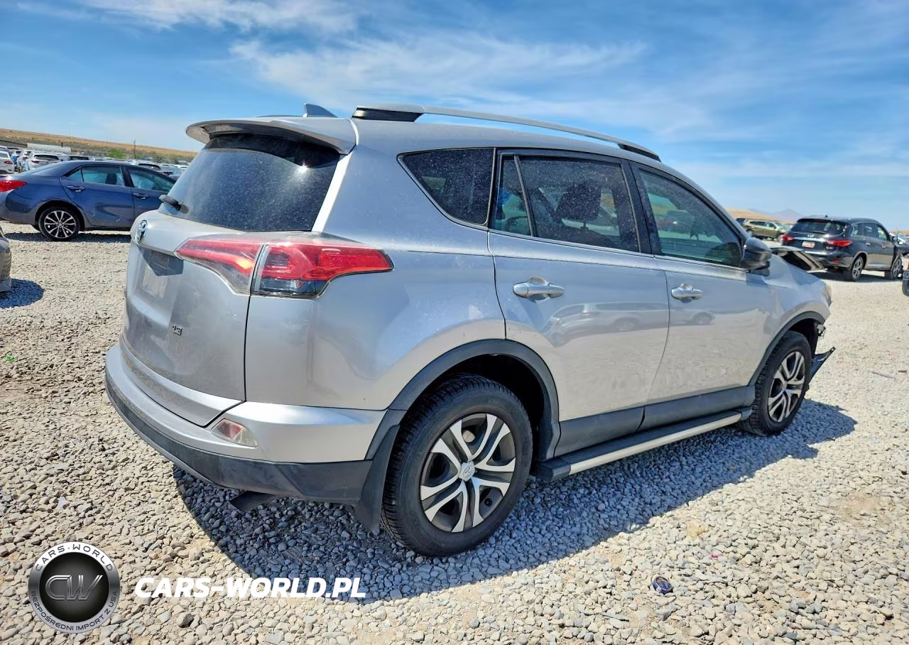 2016 Toyota Rav4 Le VIN:2T3ZFREV7GW262005 - 3