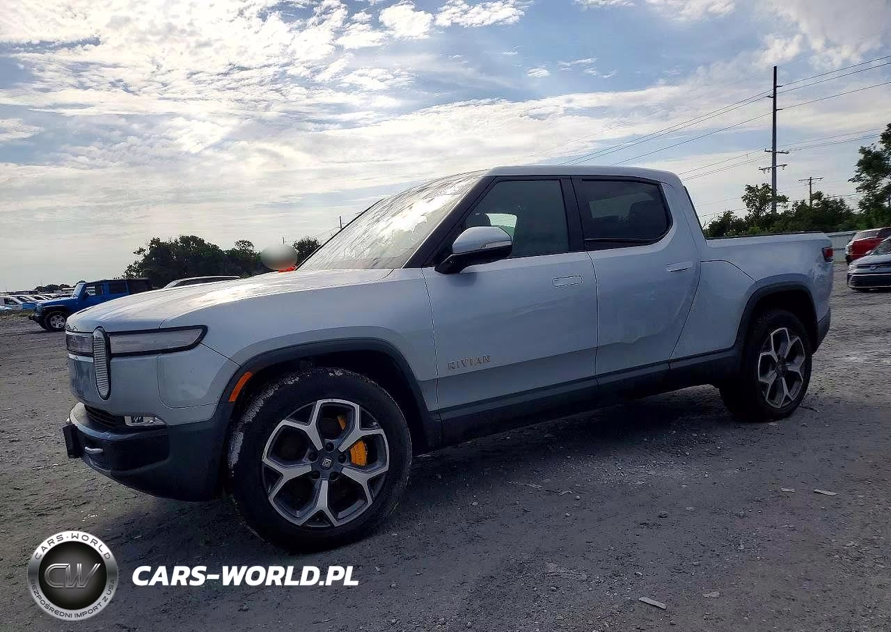 2022 Rivian R1T Adventure