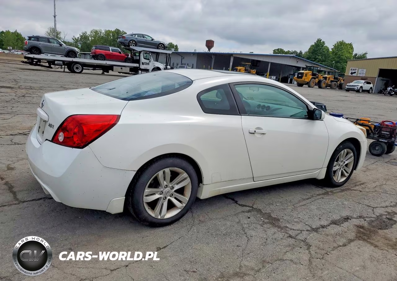 2011 Nissan Altima 2.5 S VIN:1N4AL2EP3BC175122 - 3