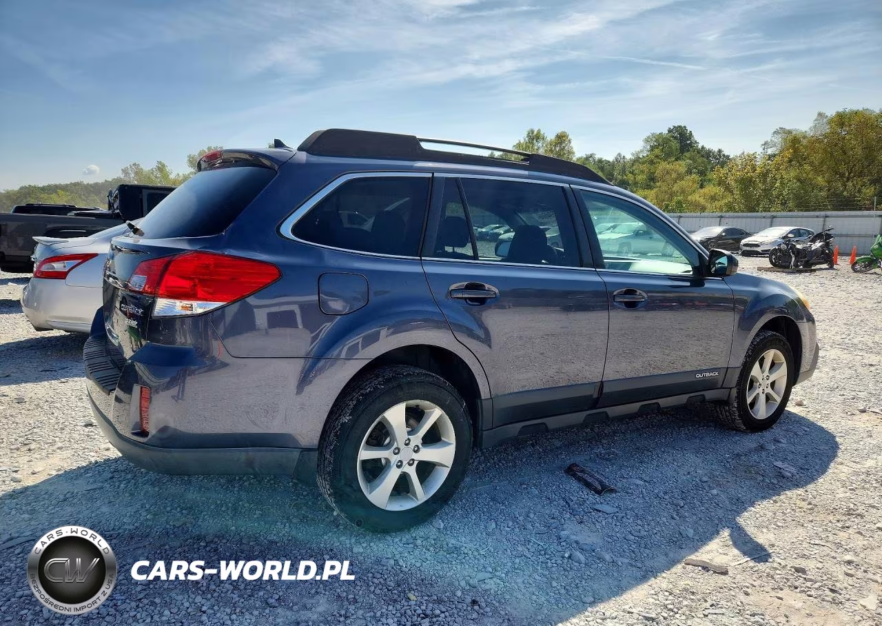 2014 Subaru Outback 2.5I Premium VIN:4S4BRBCC8E3245940 - 3