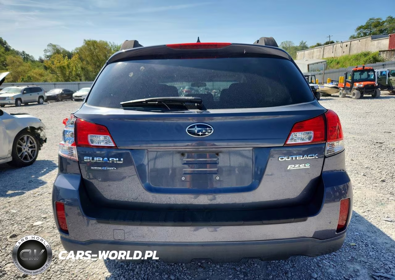 2014 Subaru Outback 2.5I Premium VIN:4S4BRBCC8E3245940 - 6