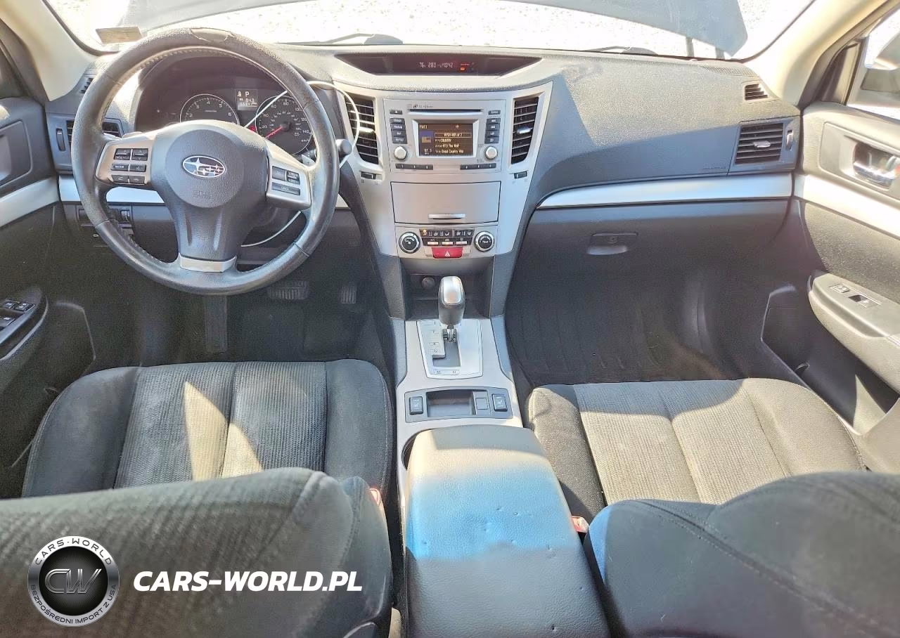 2014 Subaru Outback 2.5I Premium VIN:4S4BRBCC8E3245940 - 8