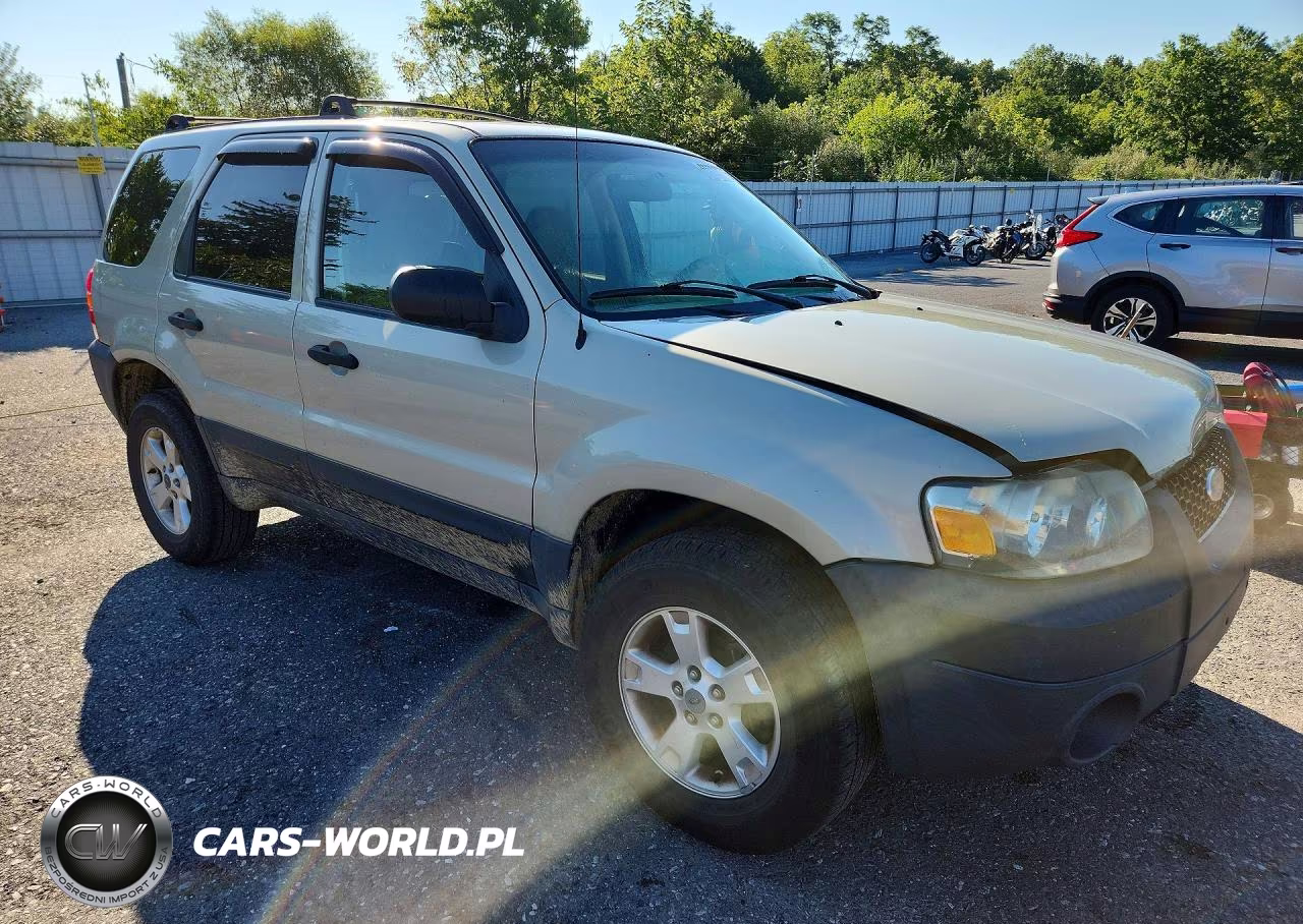 2006 Ford Escape Xlt VIN:1FMCU93136KA24201 - 4