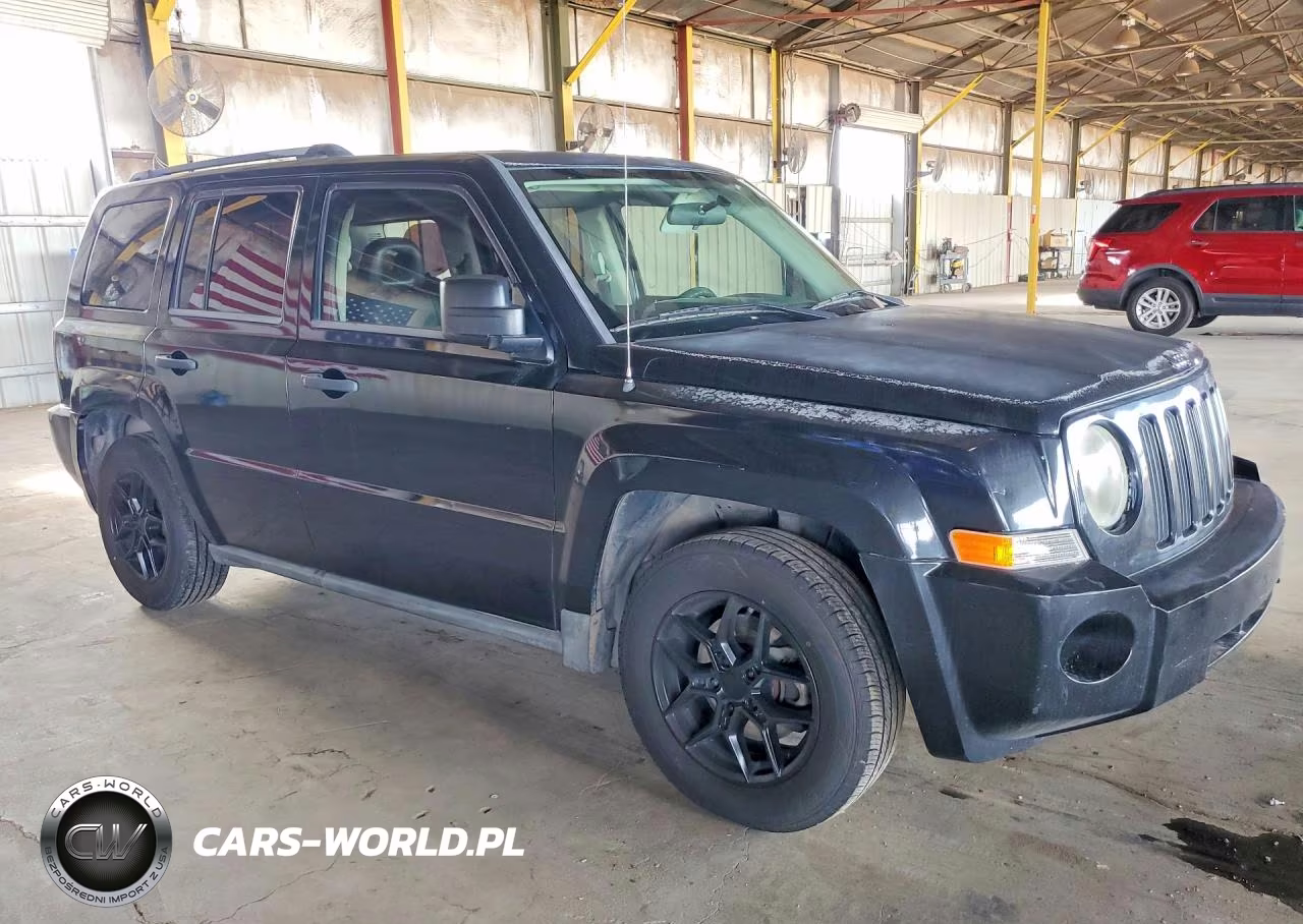 2008 Jeep Patriot Sport VIN:1J8FT28028D709513 - 4