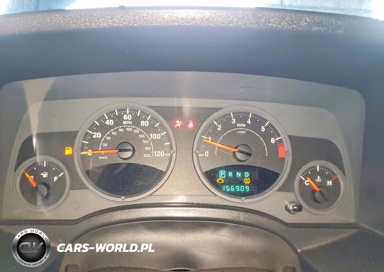 2008 Jeep Patriot Sport VIN:1J8FT28028D709513 - 9
