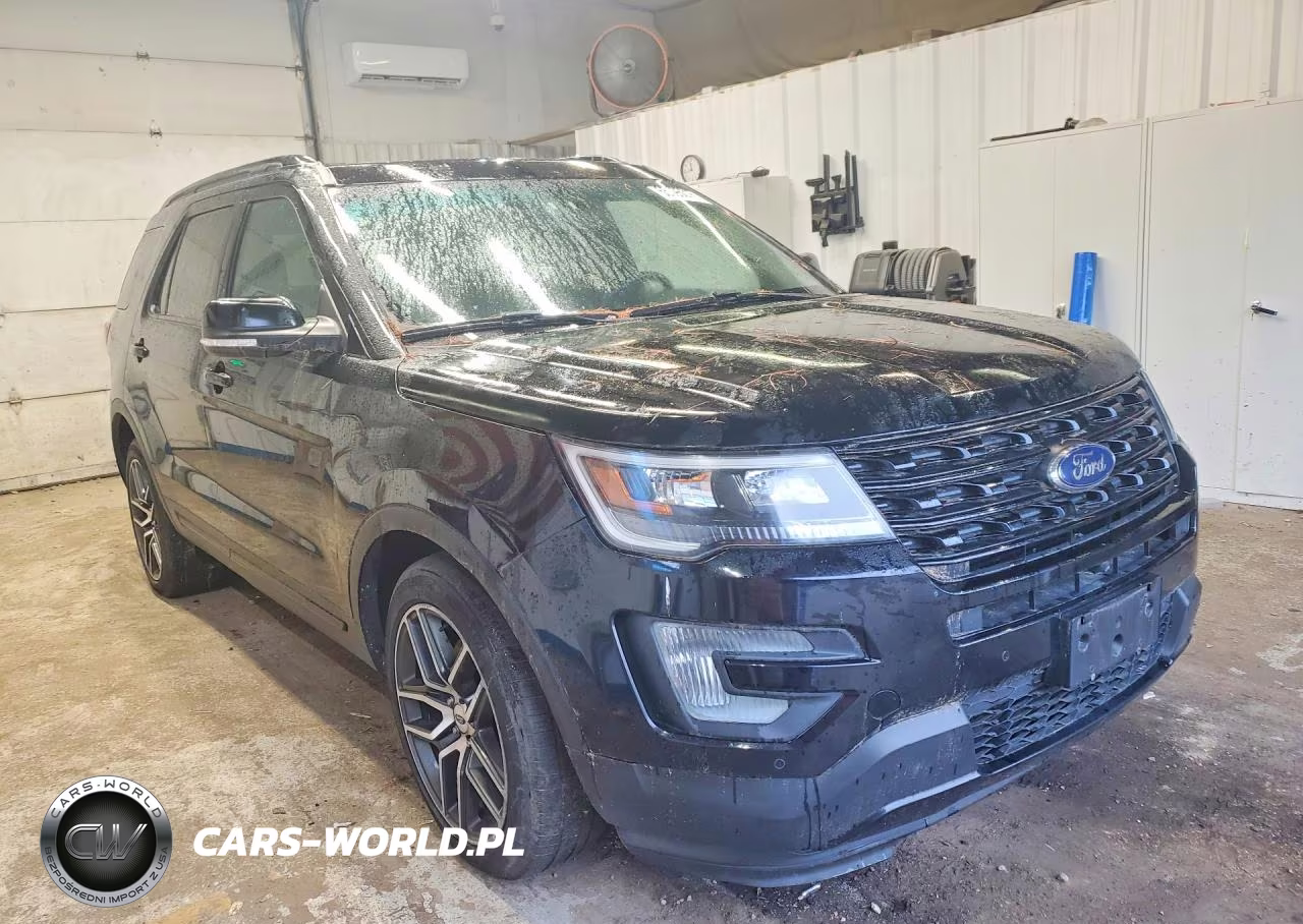 2017 Ford Explorer Sport VIN:1FM5K8GT1HGA14051 - 4