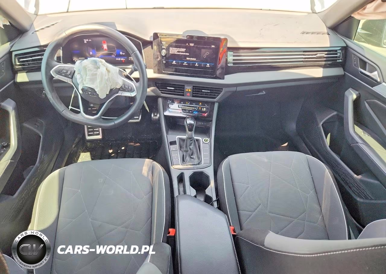 2025 Volkswagen Jetta Sport VIN:3VWBX7BU8SM066872 - 8