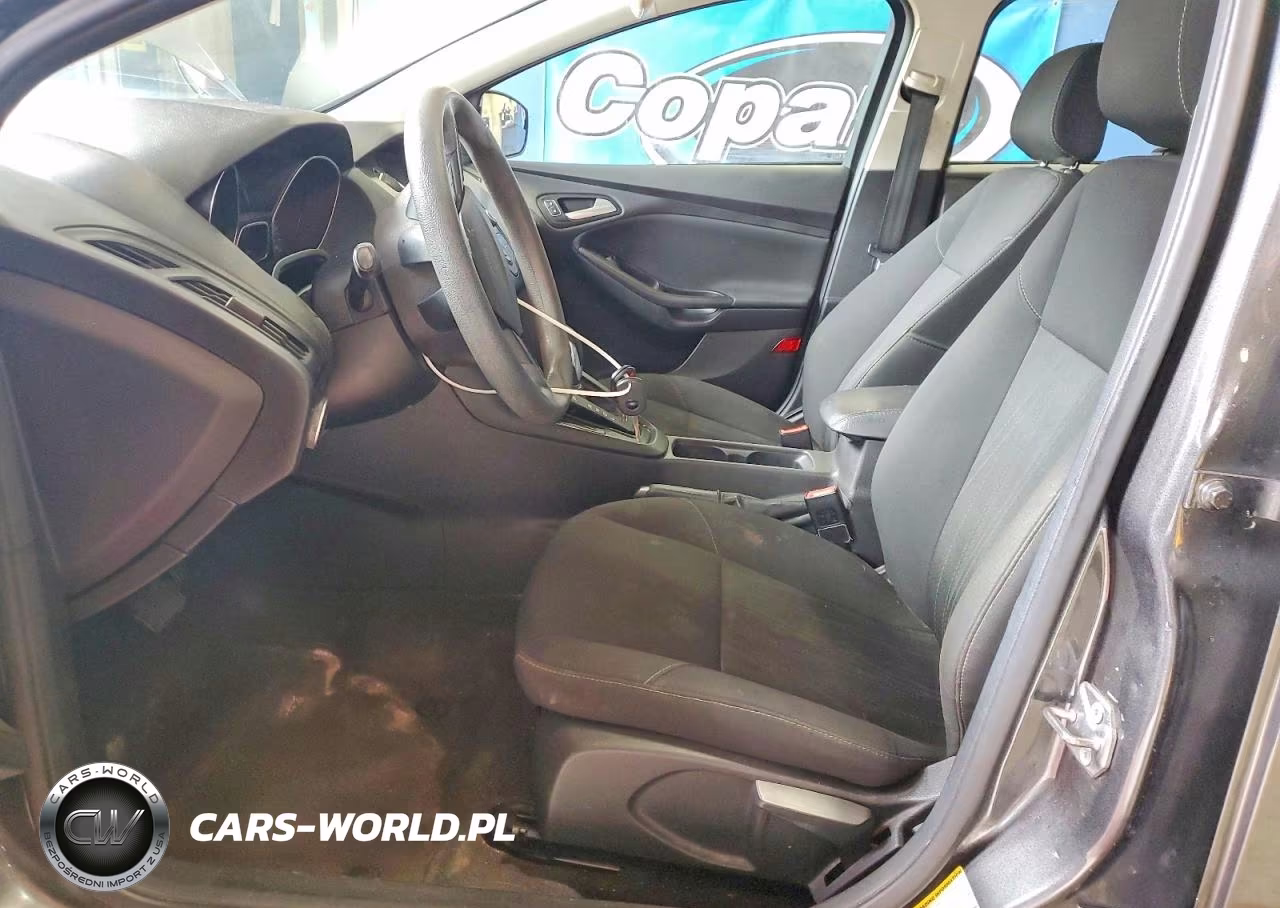 2018 Ford Focus Se VIN:1FADP3F26JL315981 - 7