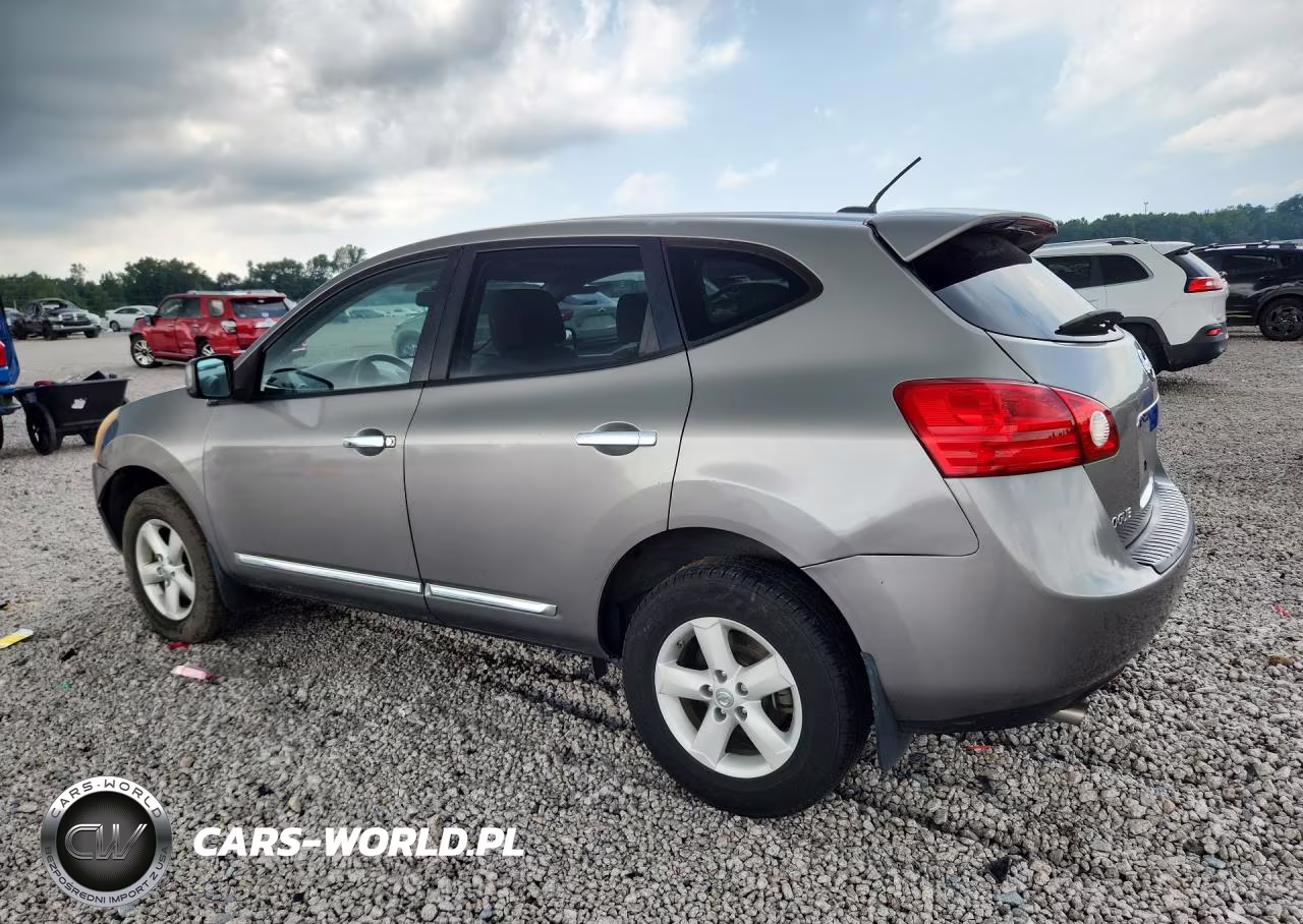 2013 Nissan Rogue S VIN:JN8AS5MT1DW530095 - 2