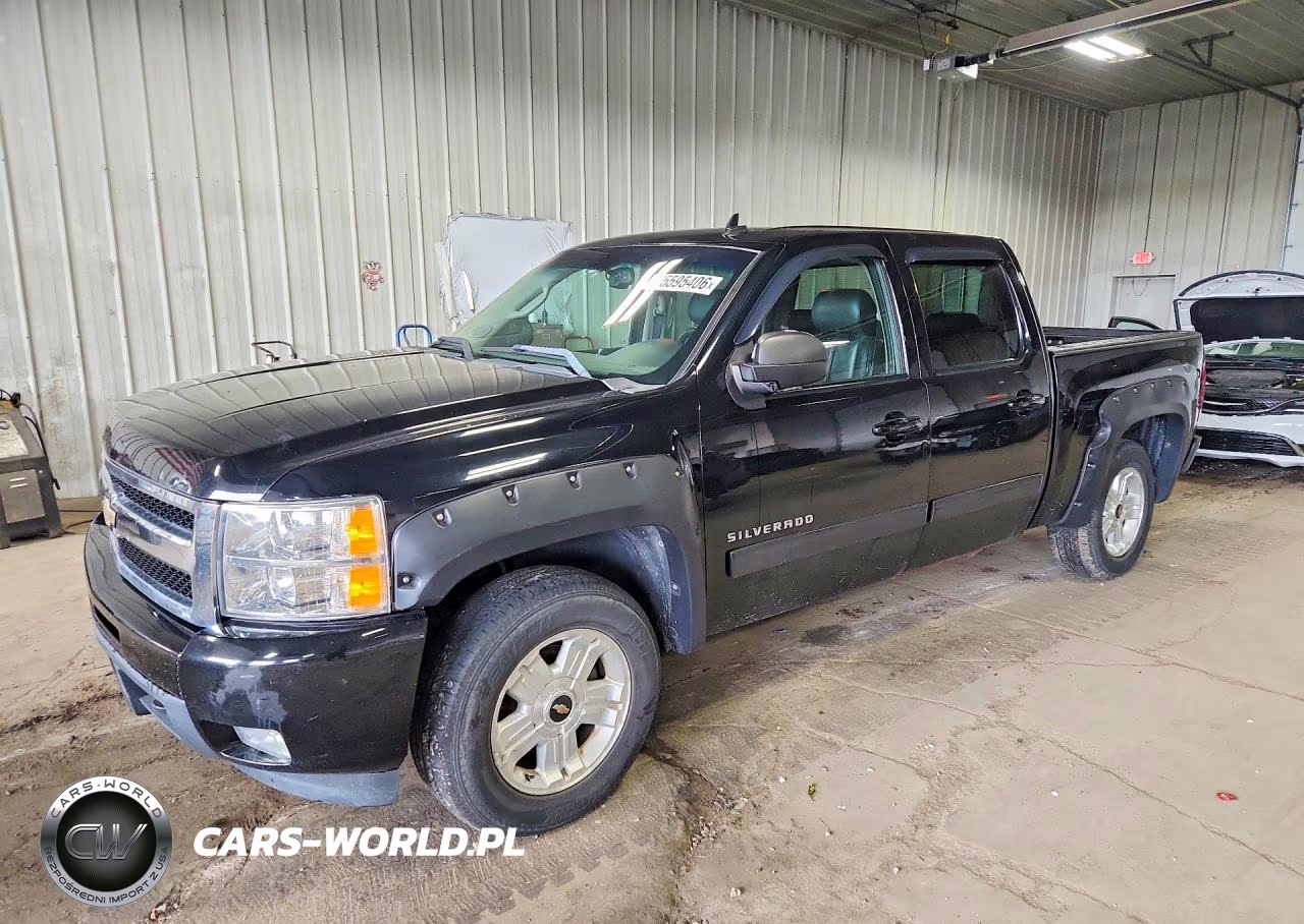 2011 Chevrolet Silverado K1500 Ltz – zdjęcie 1 z 12