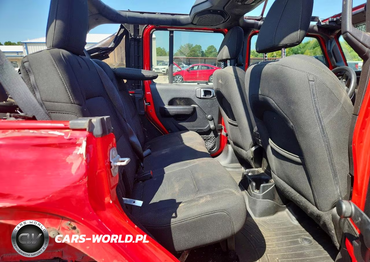 2018 Jeep Wrangler Unlimited Sport VIN:1C4HJXDG2JW139707 - 11