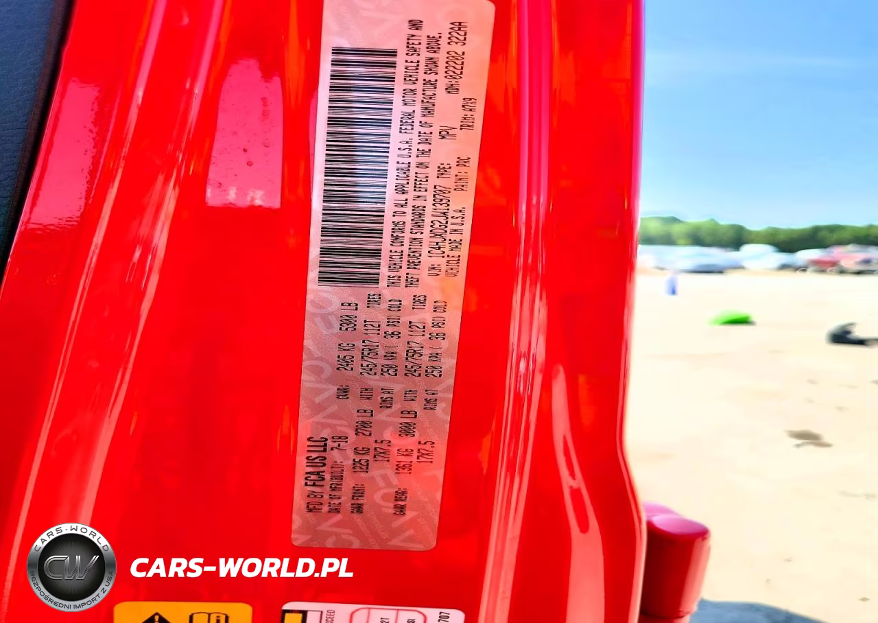 2018 Jeep Wrangler Unlimited Sport VIN:1C4HJXDG2JW139707 - 13