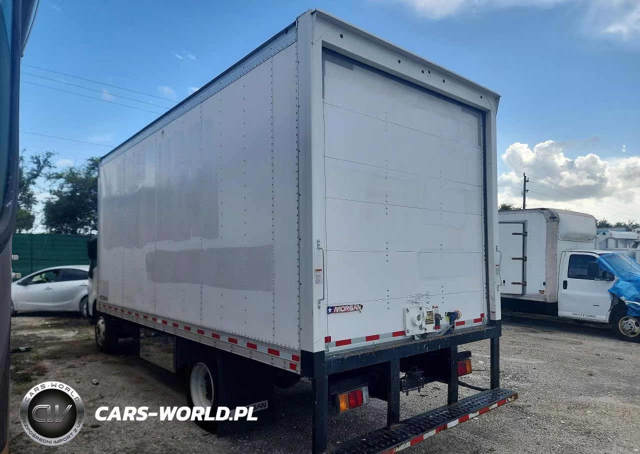 2020 Hino 195 Box Truck VIN:JHHSDM2H1LK012574 - 2