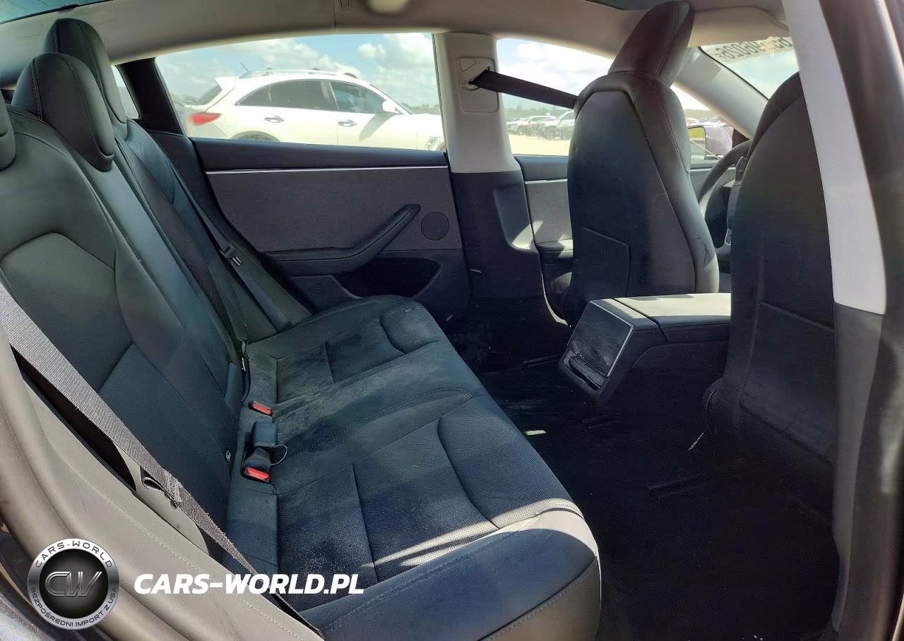 2025 Tesla Model 3 Long Range Rear-Wheel Drive-Standard Rear-Wheel Drive VIN:5YJ3E1EA1SF082427 - 10