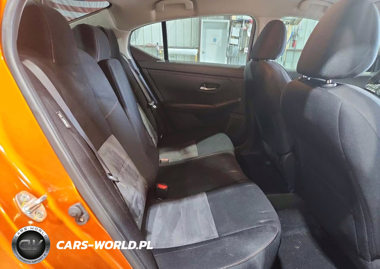2022 Nissan Sentra Sr VIN:3N1AB8DV9NY209921 - 10