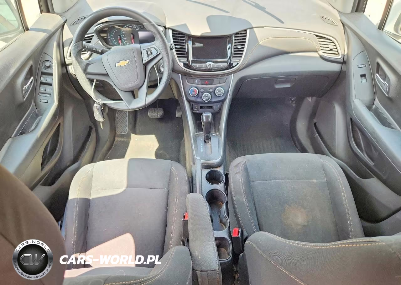2019 Chevrolet Trax Ls VIN:3GNCJKSB2KL196654 - 8