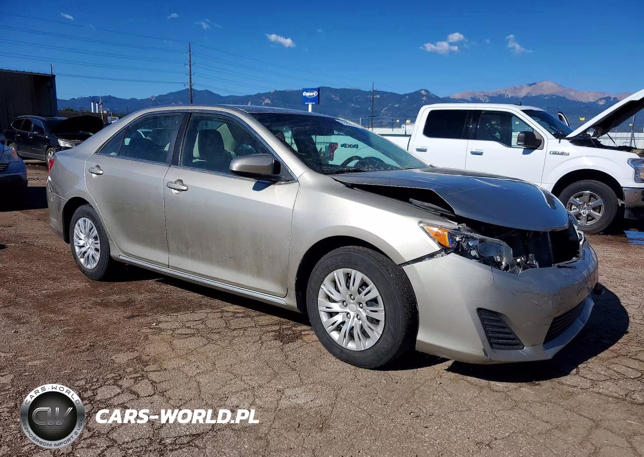 2013 Toyota Camry Le VIN:4T4BF1FK5DR293531 - 4