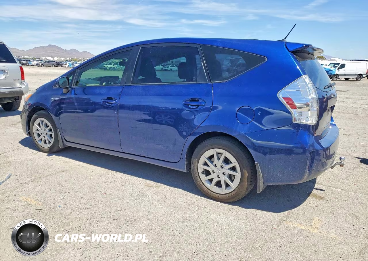 2013 Toyota Prius V Three VIN:JTDZN3EU7D3235943 - 2