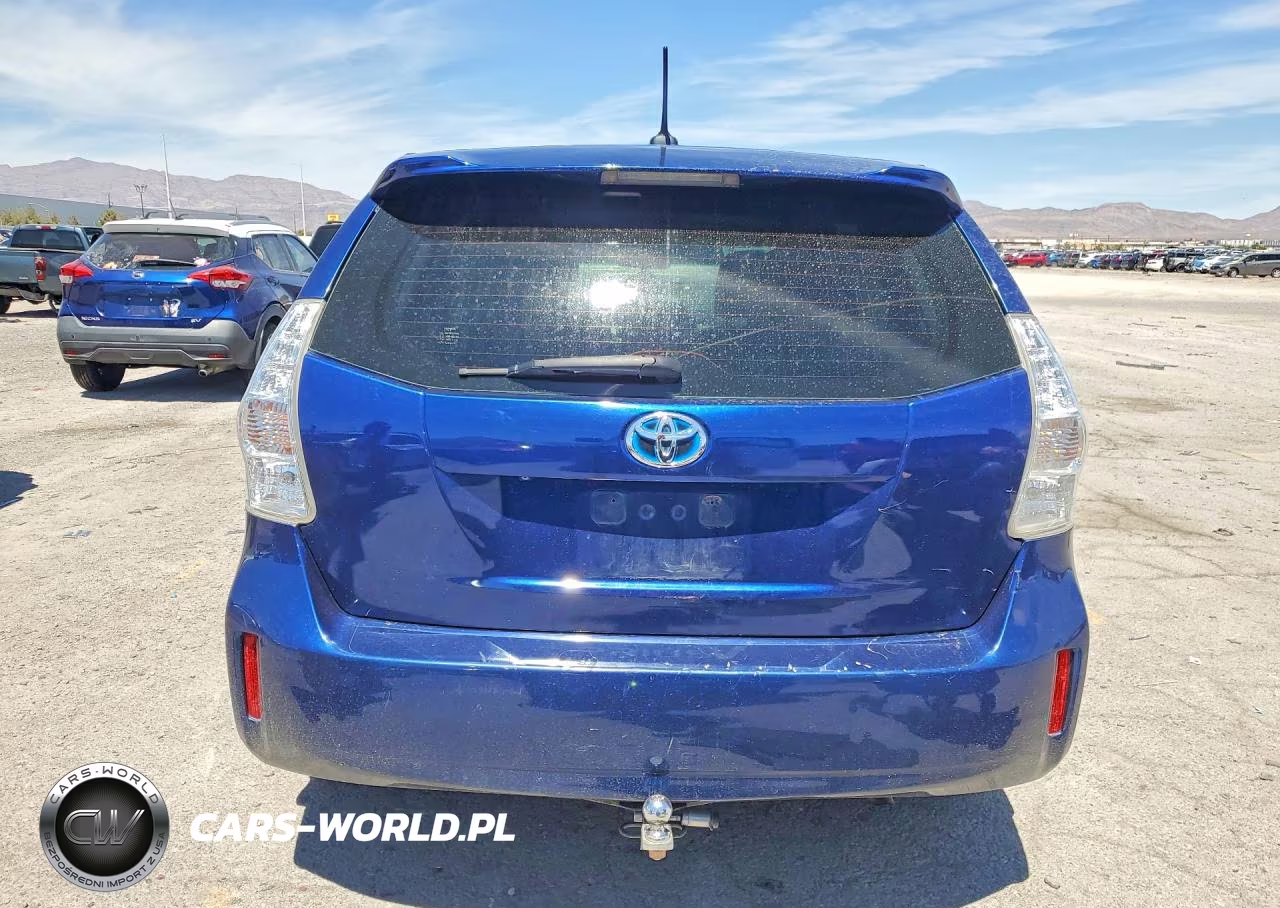 2013 Toyota Prius V Three VIN:JTDZN3EU7D3235943 - 6