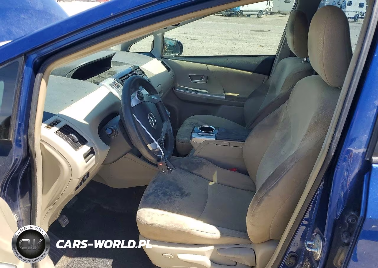2013 Toyota Prius V Three VIN:JTDZN3EU7D3235943 - 7