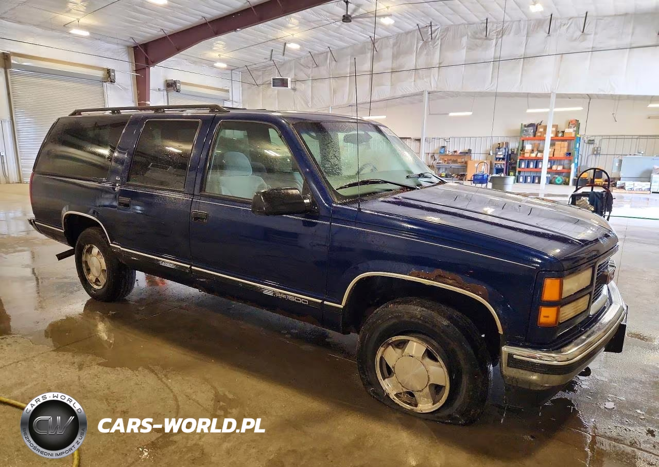 1999 GMC Suburban K1500 VIN:3GKFK16RXXG551482 - 4