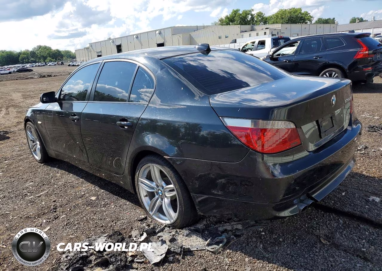 2007 BMW 530 Xi VIN:WBANF73587CU21863 - 2