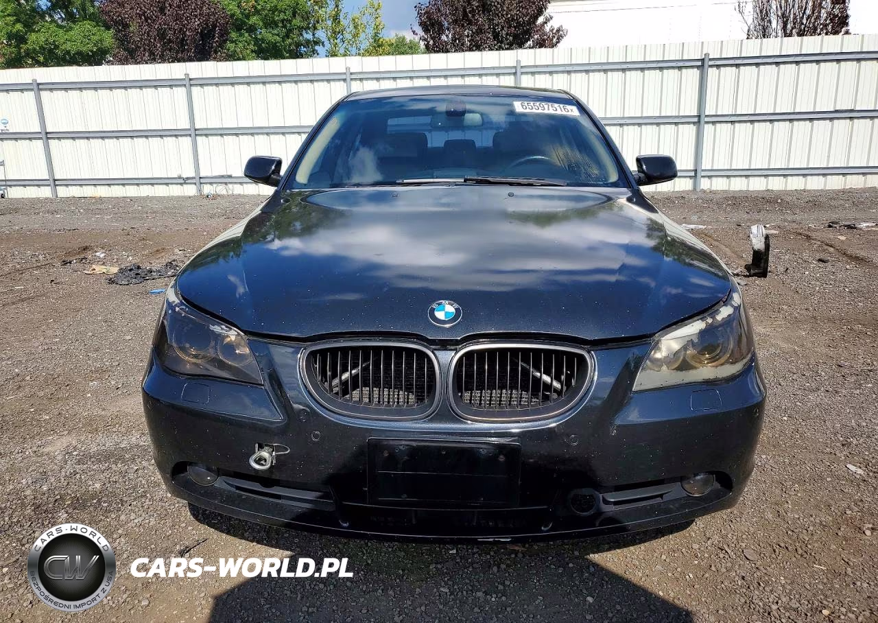 2007 BMW 530 Xi VIN:WBANF73587CU21863 - 5